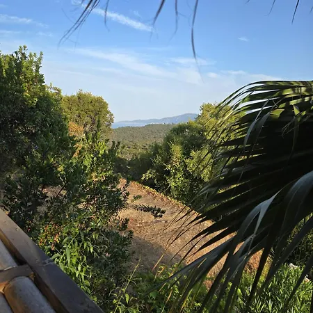 Appartamento T2 68 M2, Air-conditioned, Rez De Jardin, Piscine,120 M2 Terrasse, 4 étoiles, Porticcio *